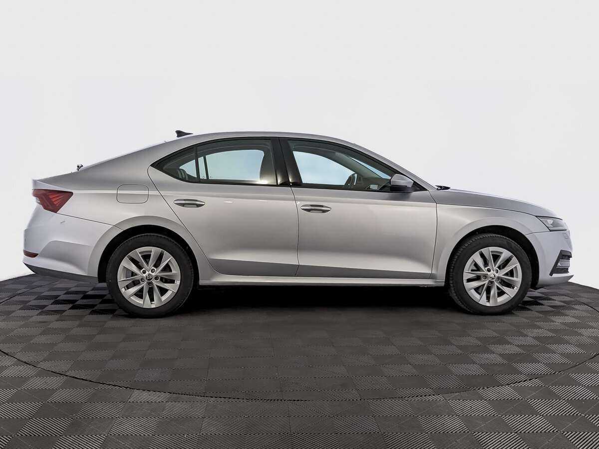 Купить Skoda Octavia, 2021, 50 709 км, фото №4