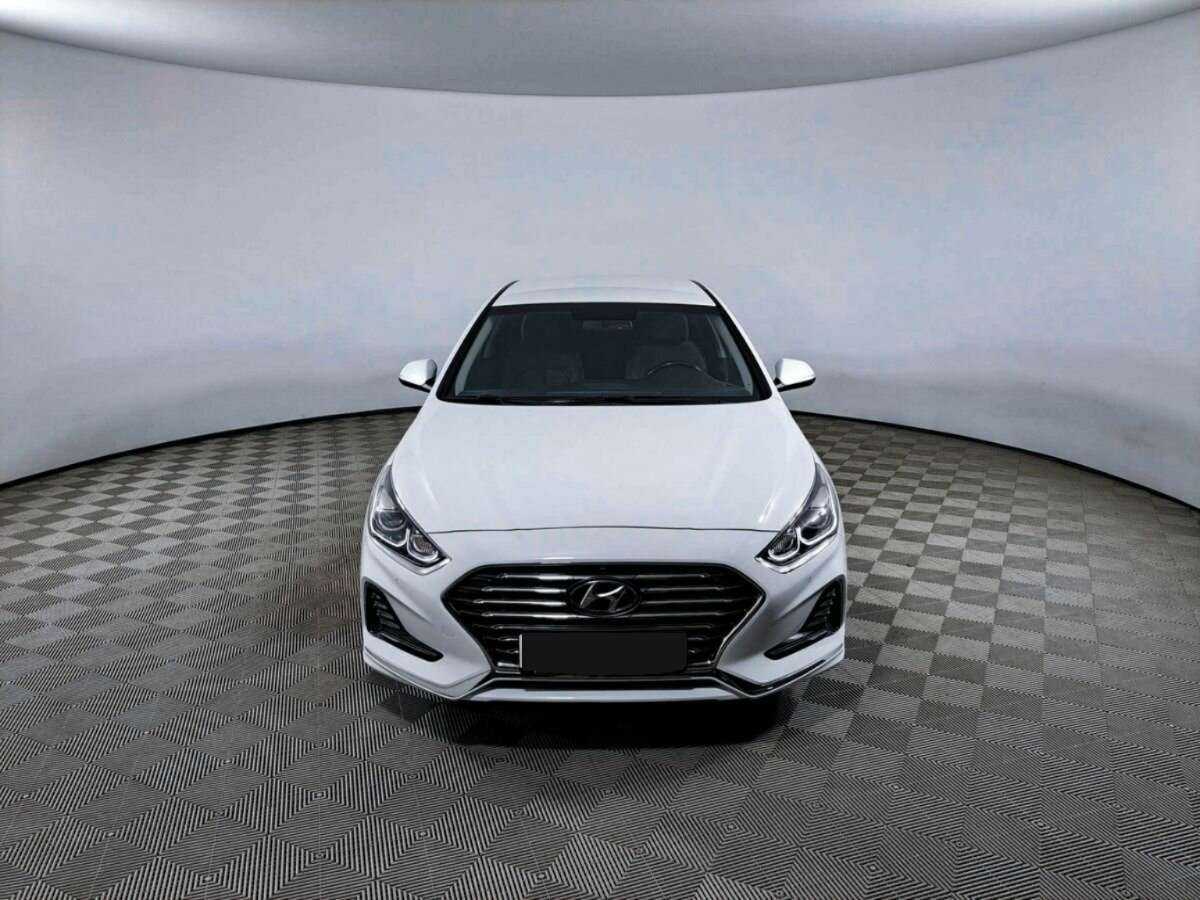 Купить Hyundai Sonata, 2018, 89 370 км, фото №2