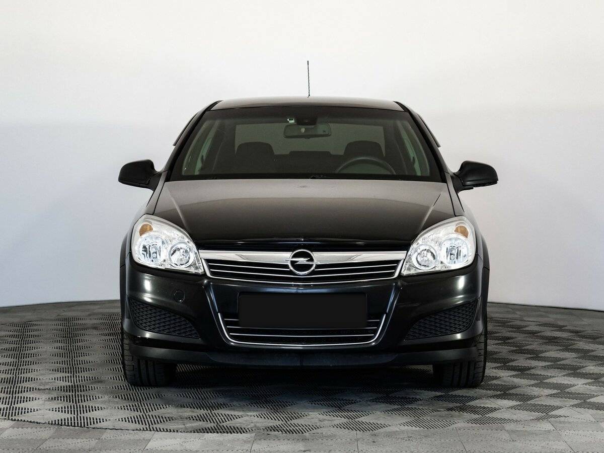 Купить Opel Astra, 2014, 181 102 км, фото №2