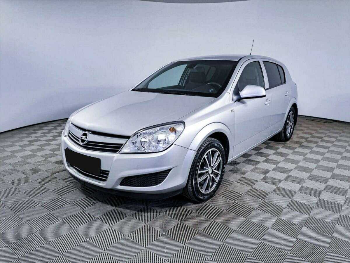 Купить Opel Astra, 2013, 185 500 км, фото №1