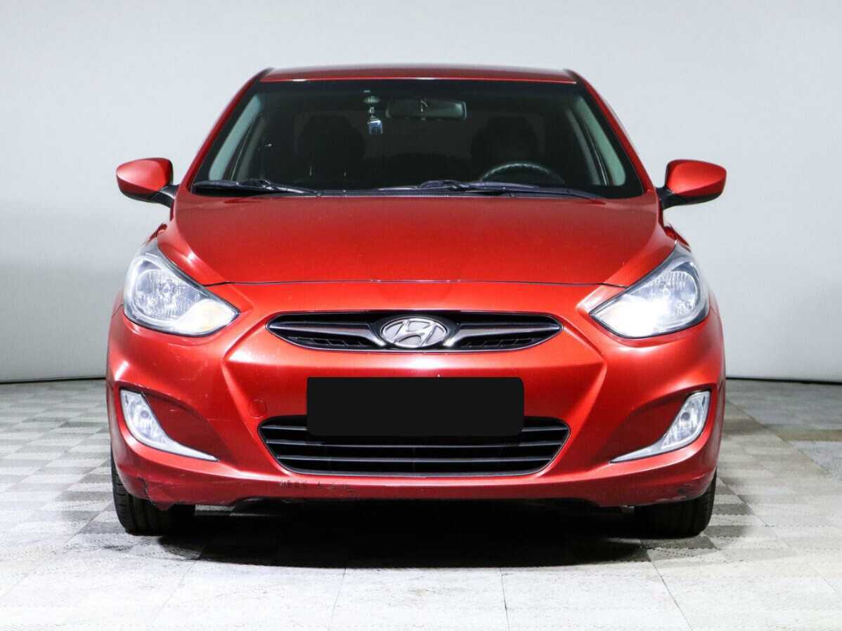 Купить Hyundai Solaris, 2013, 96 000 км, фото №2