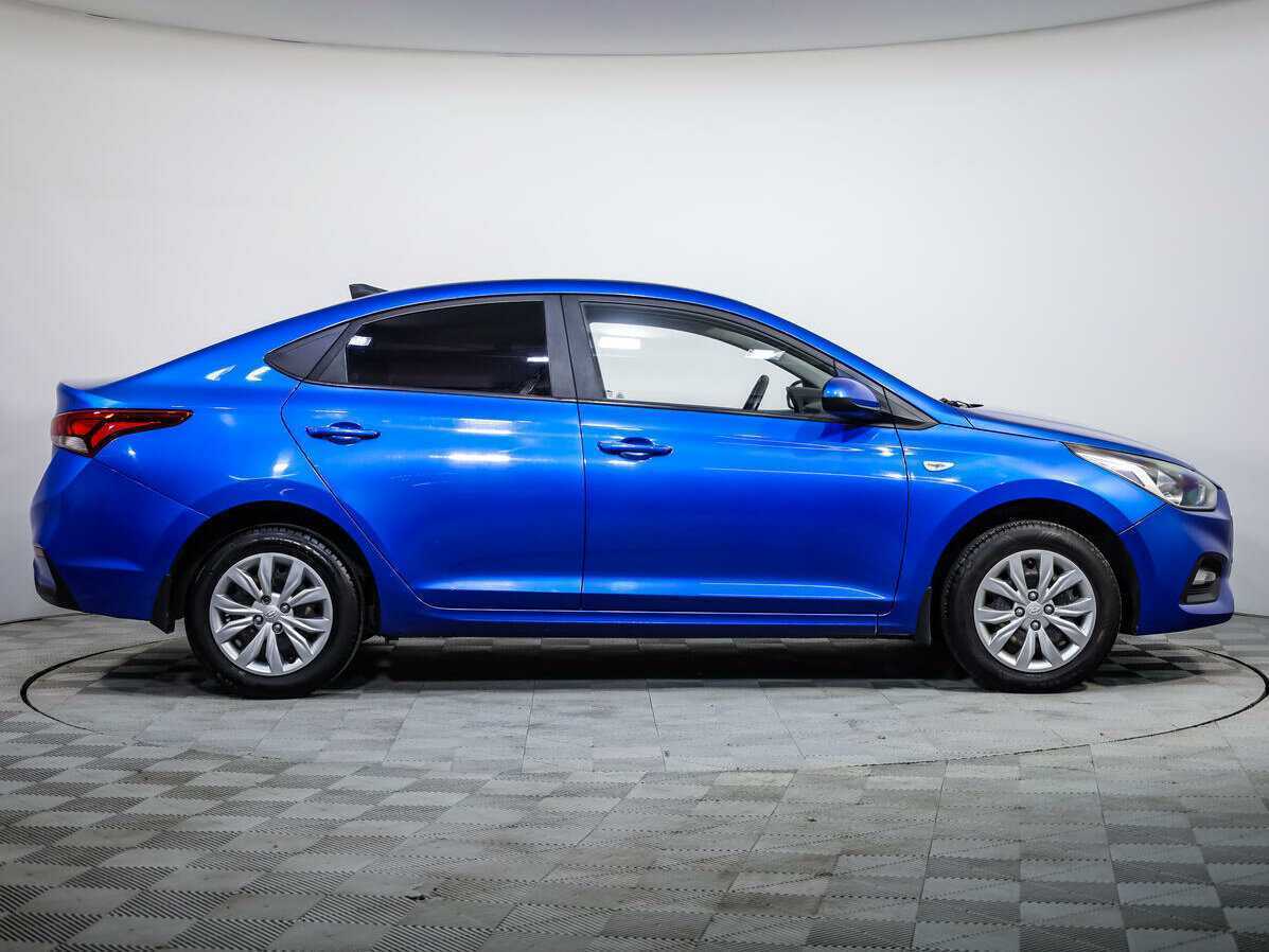 Купить Hyundai Solaris, 2018, 116 027 км, фото №3