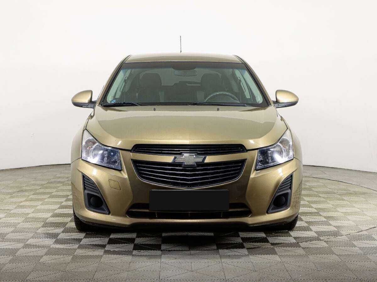 Купить Chevrolet Cruze, 2013, 129 635 км, фото №2