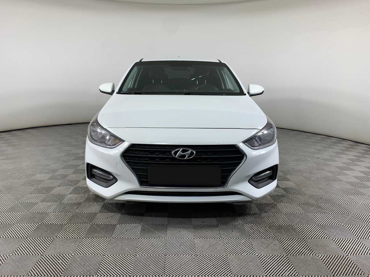 Купить Hyundai Solaris, 2017, 146 130 км, фото №2