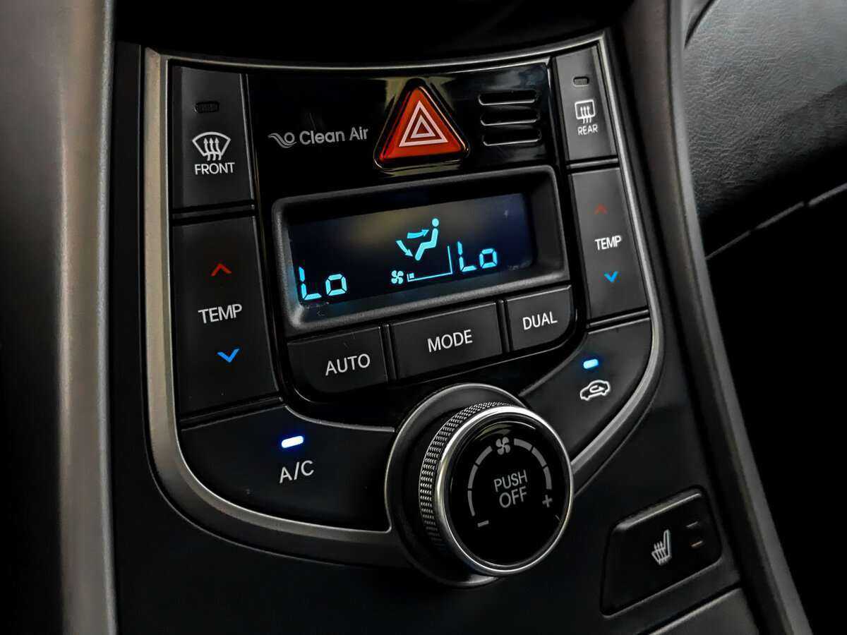 Купить Hyundai Elantra, 2014, 102 900 км, фото №21