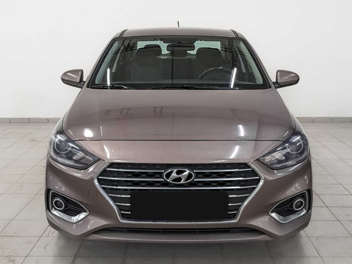 Купить Hyundai Solaris, 2018, 129 664 км, фото №2