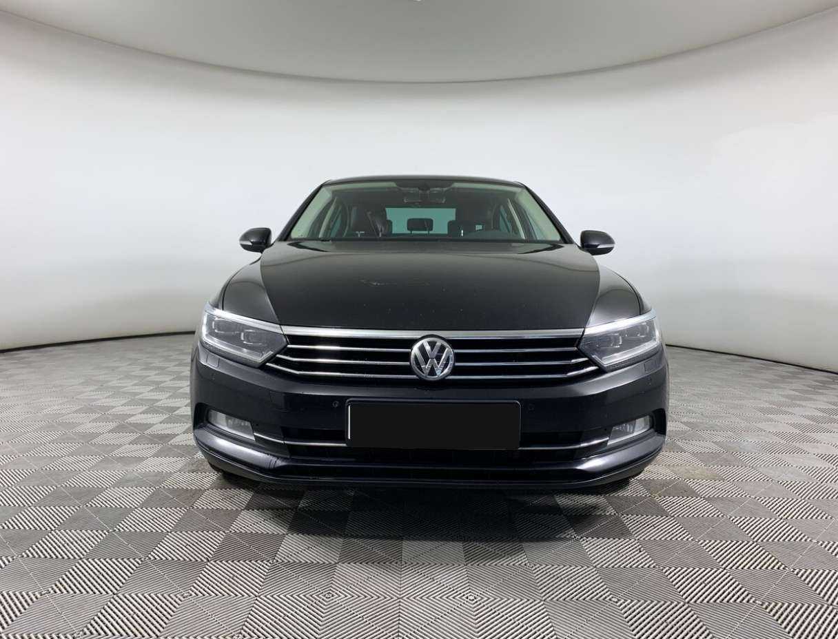 Купить Volkswagen Passat, 2019, 107 000 км, фото №2
