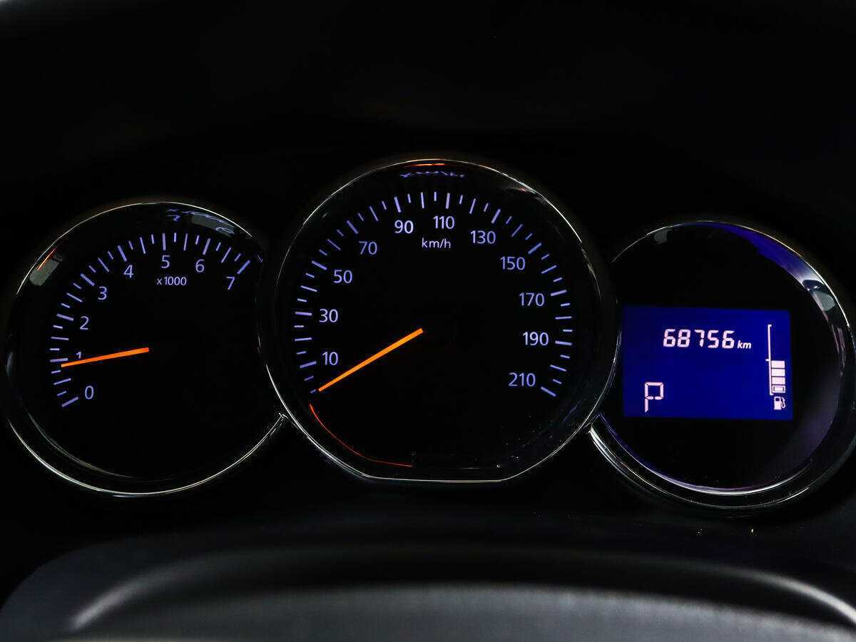 Купить Renault Logan, 2017, 68 755 км, фото №11