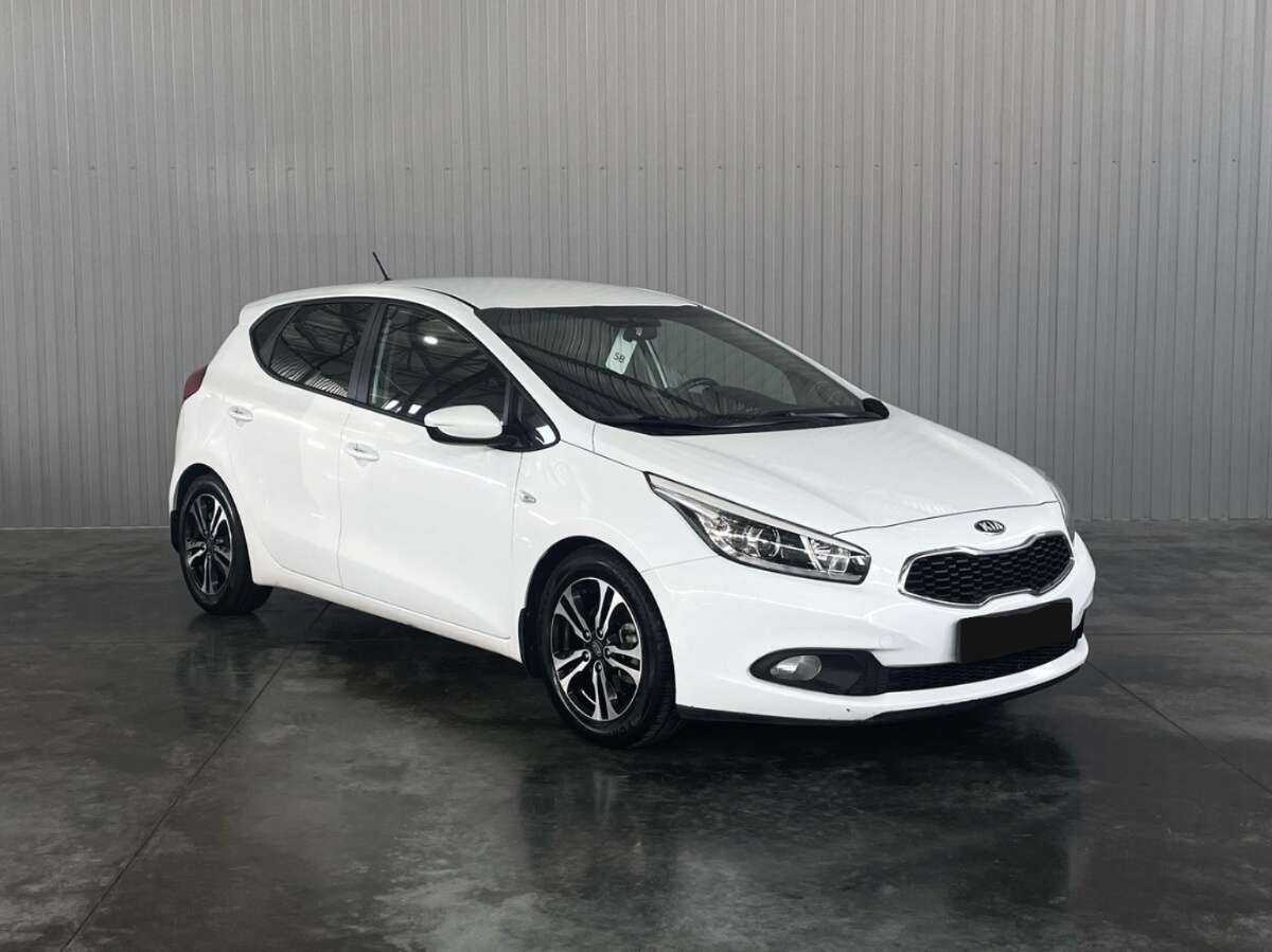 Купить Kia Ceed, 2013, 136 000 км, фото №3