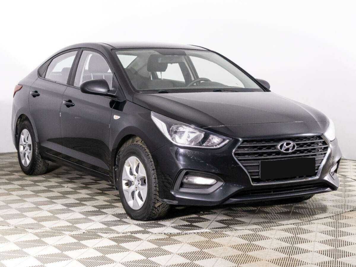 Купить Hyundai Solaris, 2017, 69 118 км, фото №3