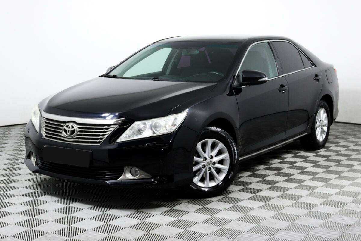 Купить Toyota Camry, 2012, 198 000 км, фото №1