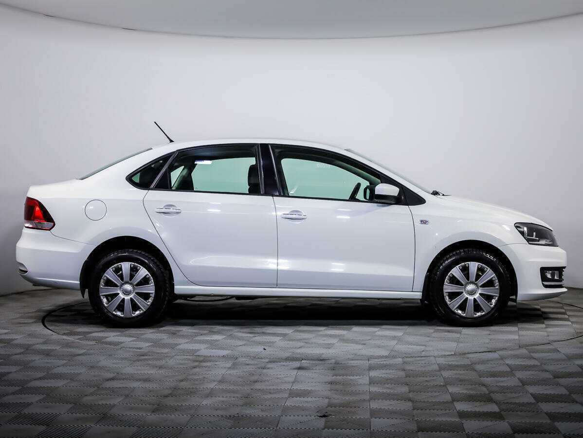 Купить Volkswagen Polo, 2016, 110 557 км, фото №3
