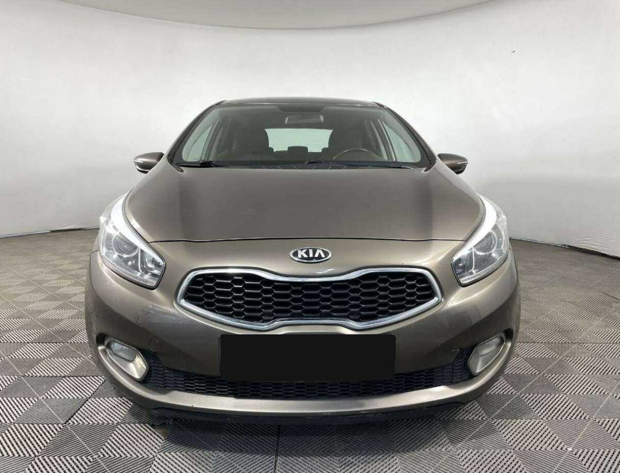 Купить Kia Ceed, 2013, 199 500 км, фото №2