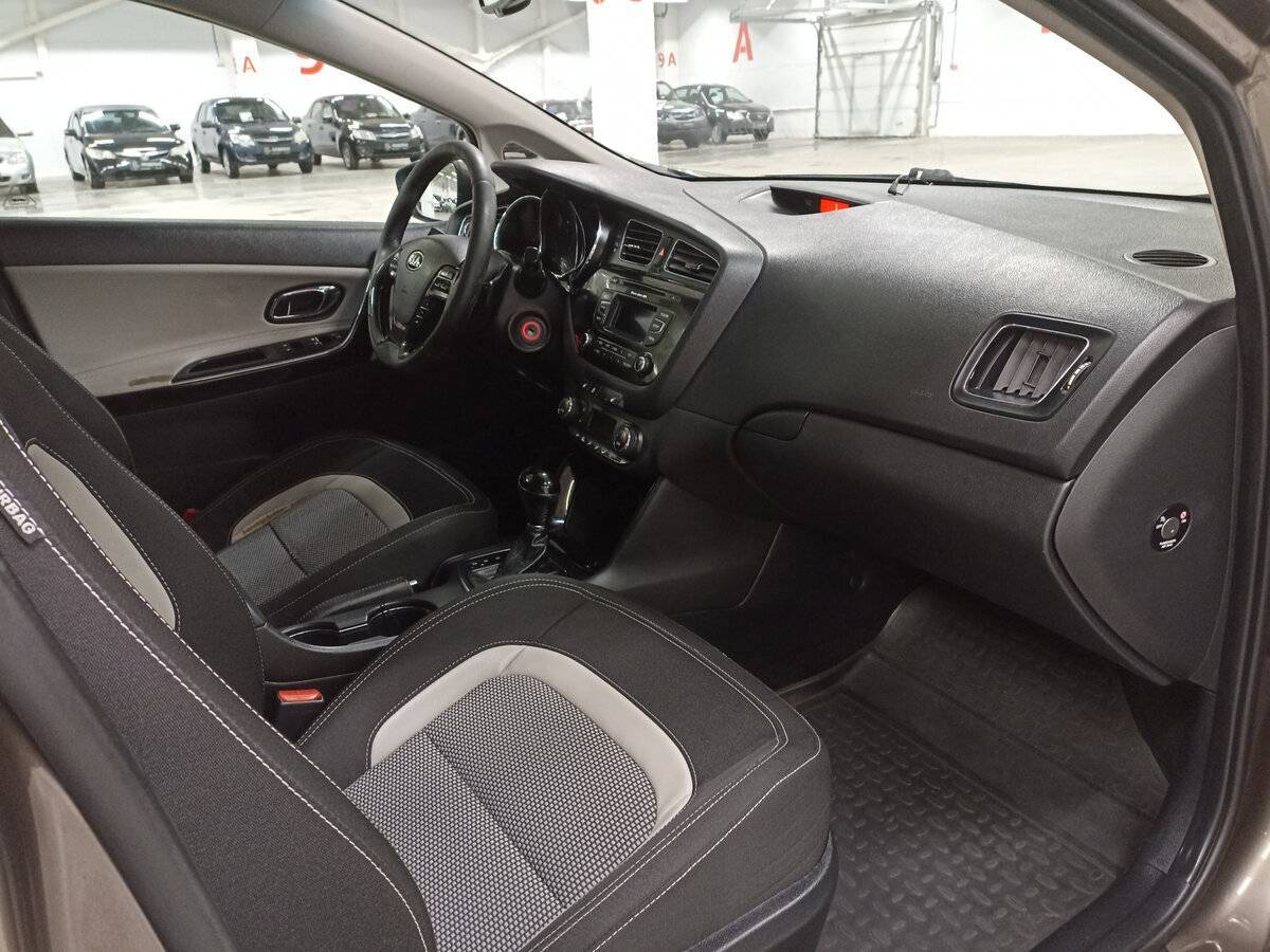 Купить Kia Ceed, 2013, 235 073 км, фото №11