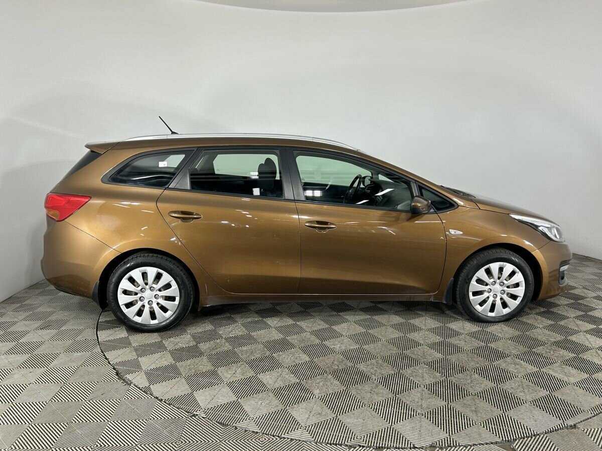 Купить Kia Ceed, 2016, 130 112 км, фото №3