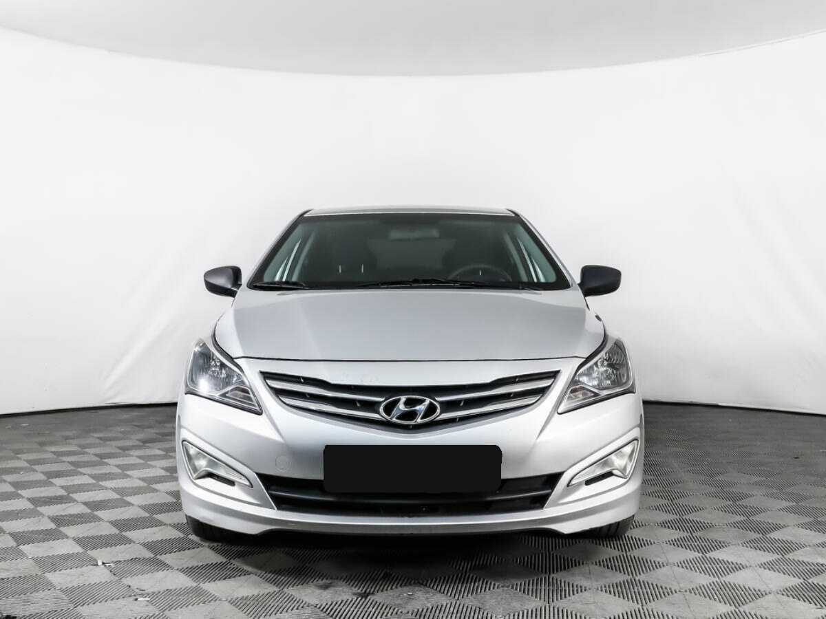 Купить Hyundai Solaris, 2014, 129 635 км, фото №2