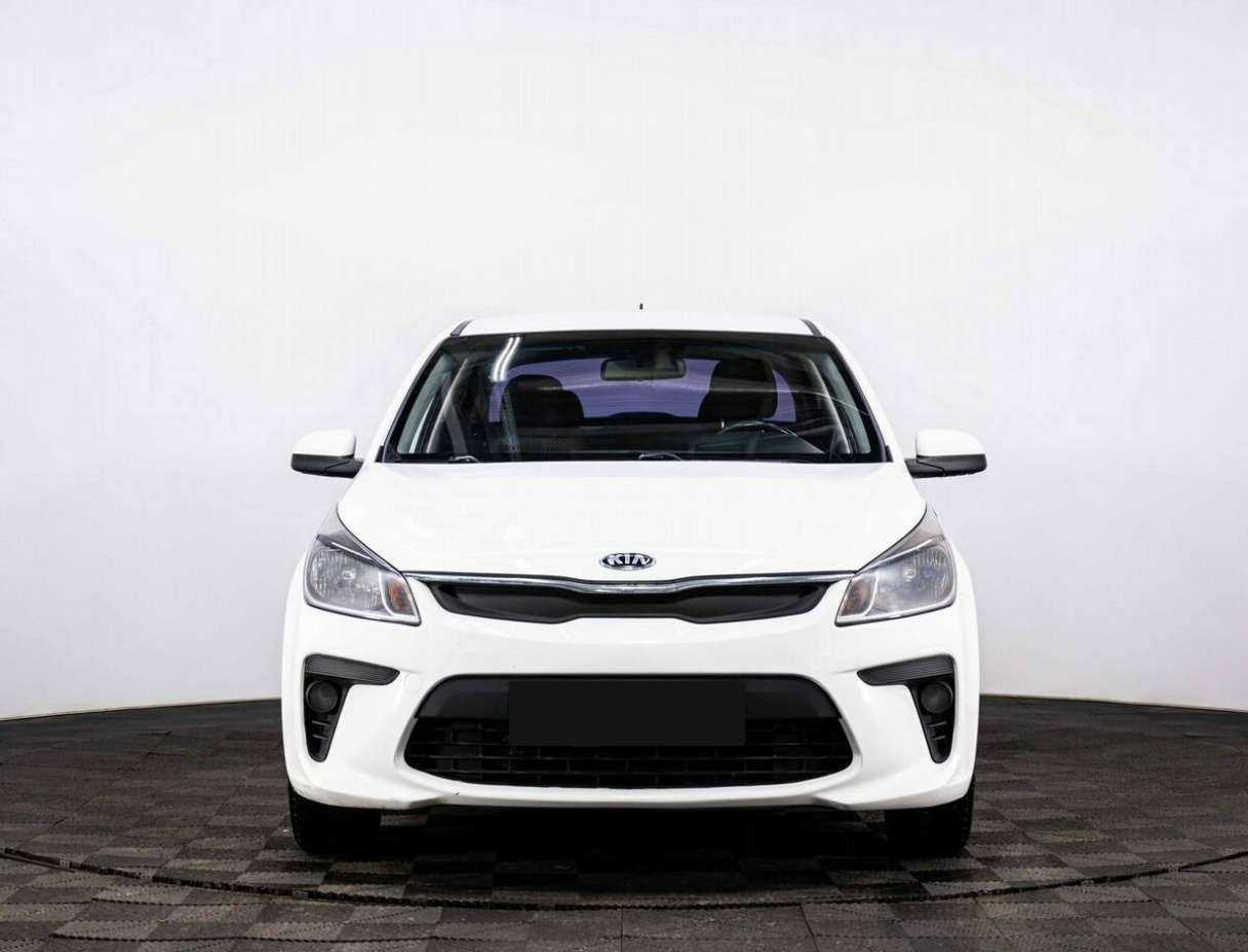 Купить Kia Rio, 2018, 139 000 км, фото №2