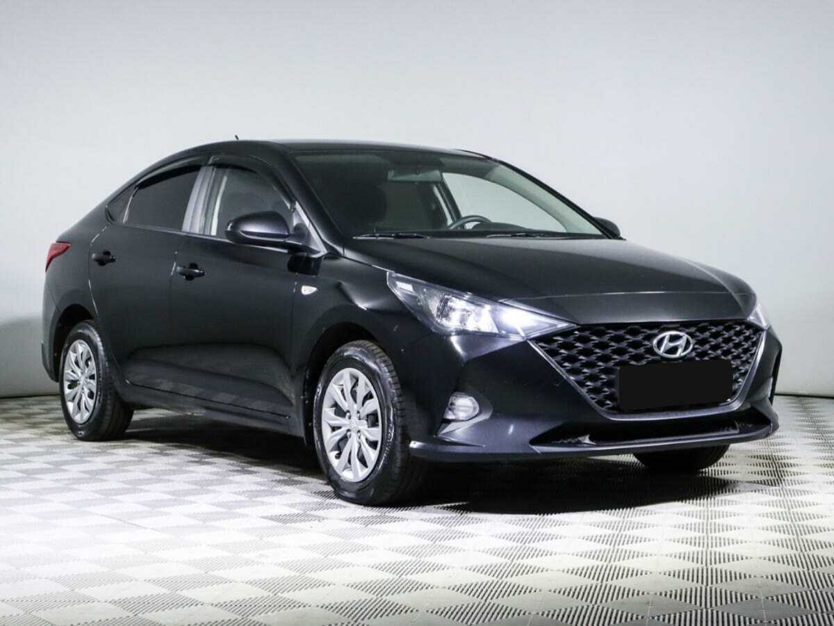 Купить Hyundai Solaris, 2021, 72 890 км, фото №3