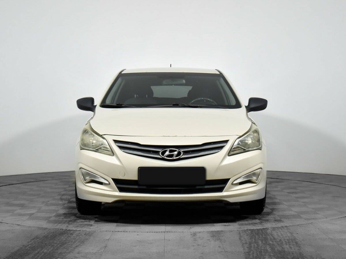 Купить Hyundai Solaris, 2015, 144 260 км, фото №2