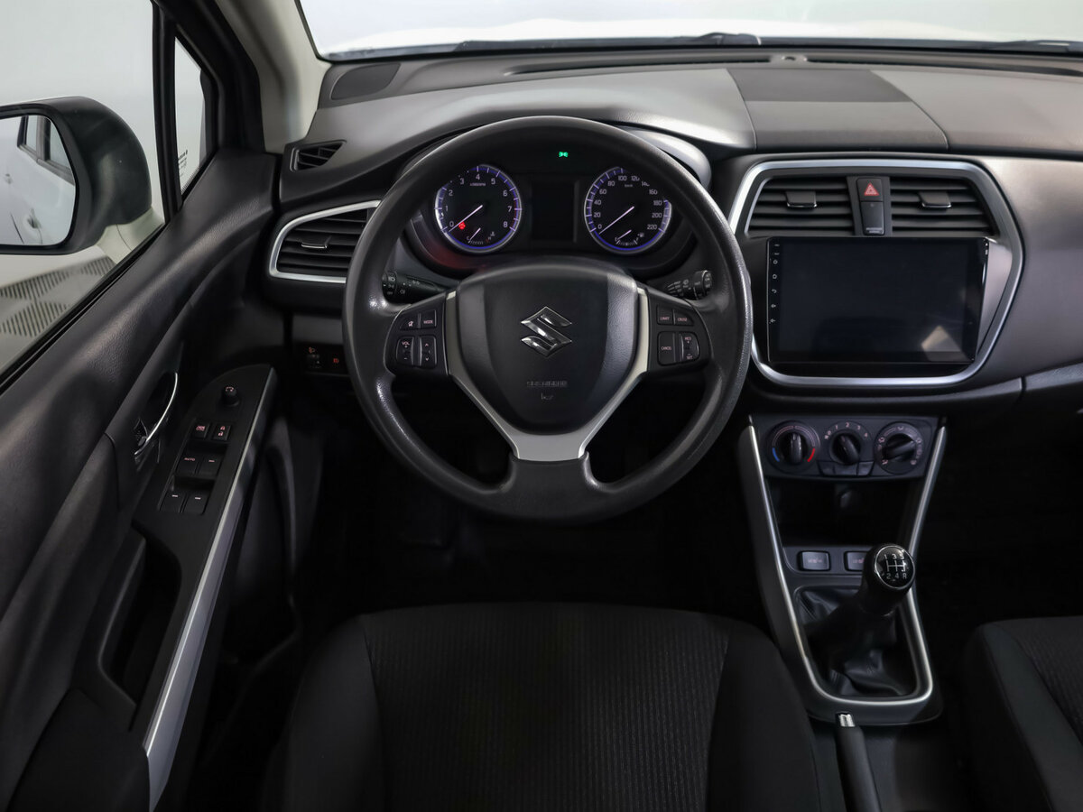 Купить Suzuki SX4 II (S-Cross) Рестайлинг, 2017, 141 704 км, фото №9