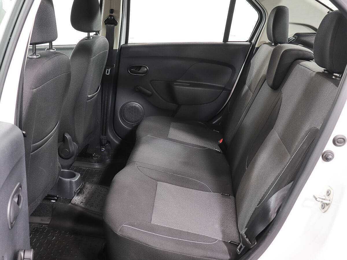 Купить Renault Logan Stepway, 2020, 42 676 км, фото №9