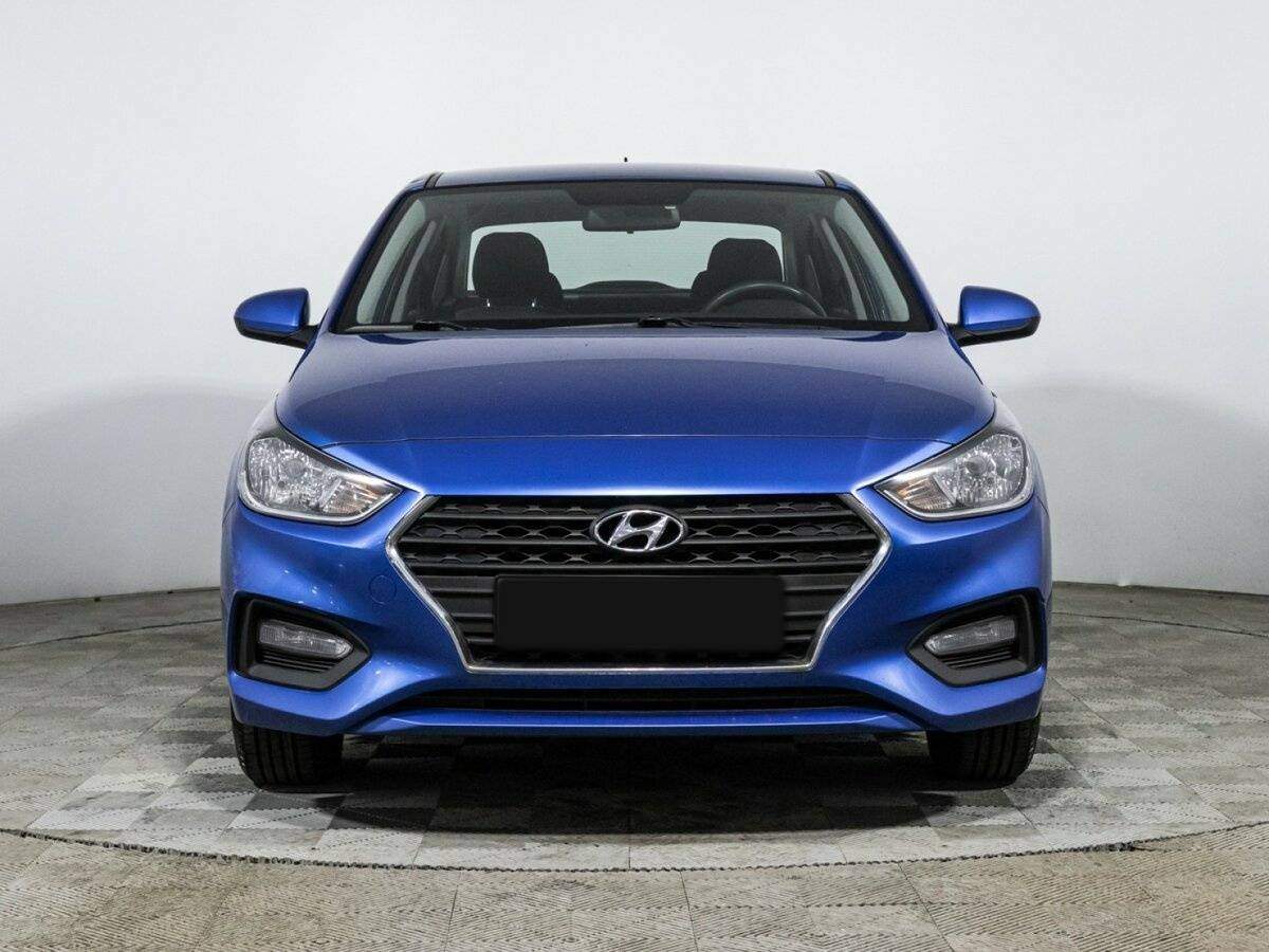 Купить Hyundai Solaris, 2019, 132 097 км, фото №2