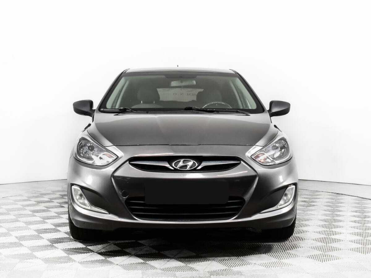 Купить Hyundai Solaris, 2012, 183 276 км, фото №2