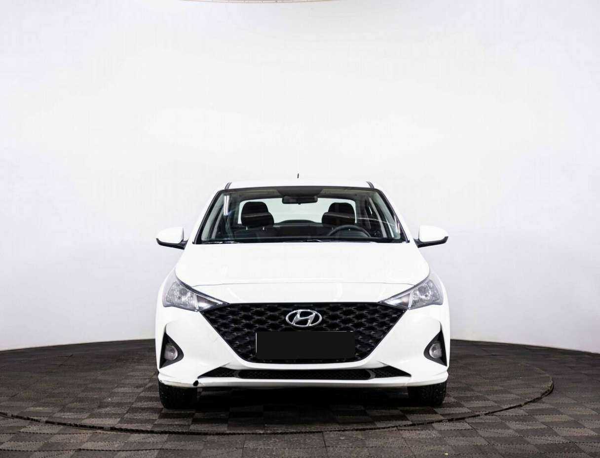 Купить Hyundai Solaris, 2020, 68 000 км, фото №2