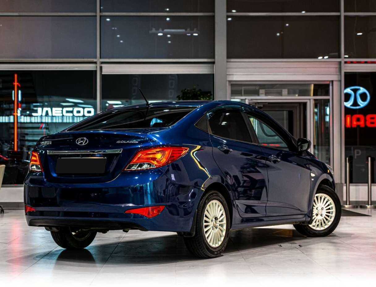 Купить Hyundai Solaris, 2015, 146 990 км, фото №3