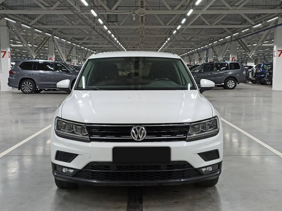 Купить Volkswagen Tiguan, 2019, 120 004 км, фото №2
