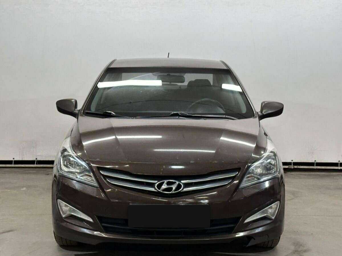 Купить Hyundai Solaris, 2015, 174 921 км, фото №2