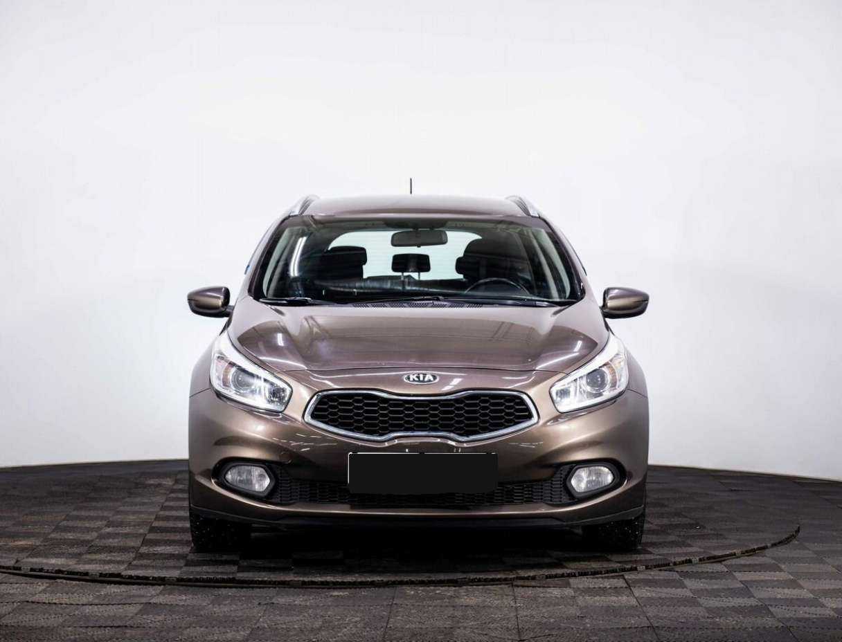 Купить Kia Ceed, 2014, 141 000 км, фото №2