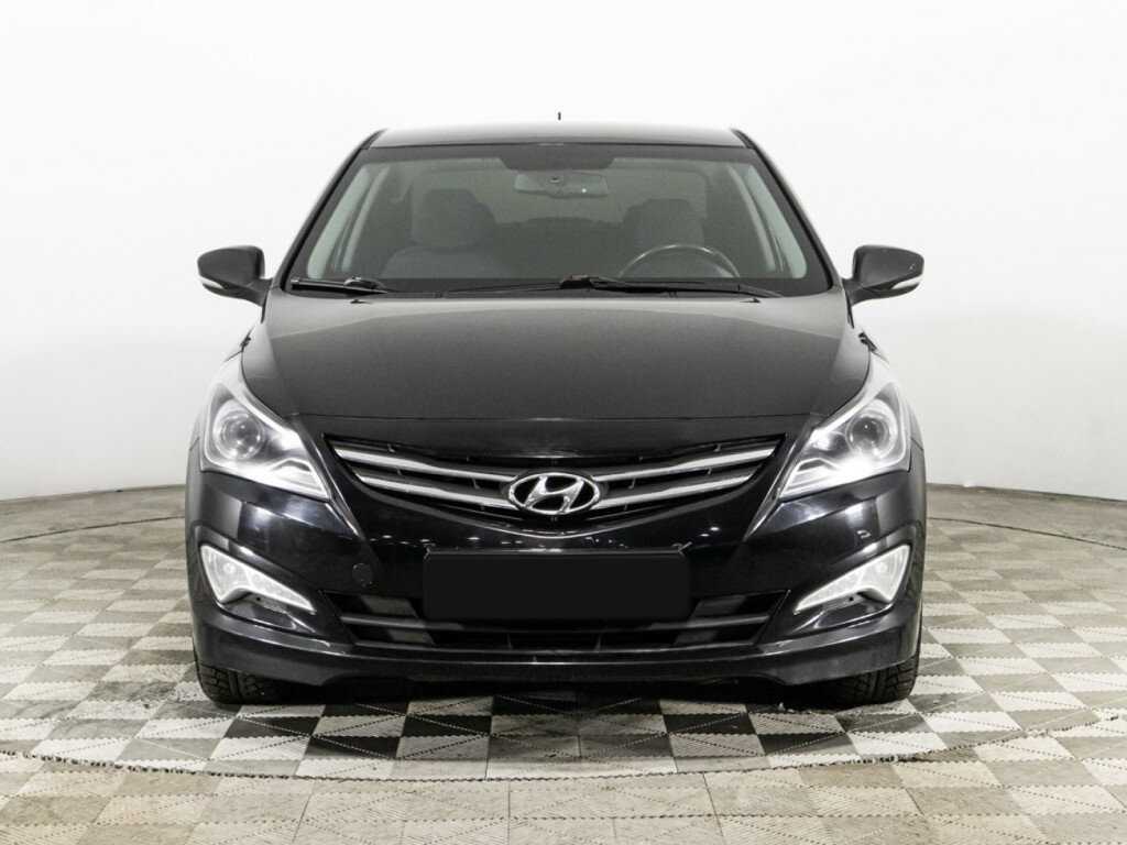 Купить Hyundai Solaris, 2015, 127 927 км, фото №2