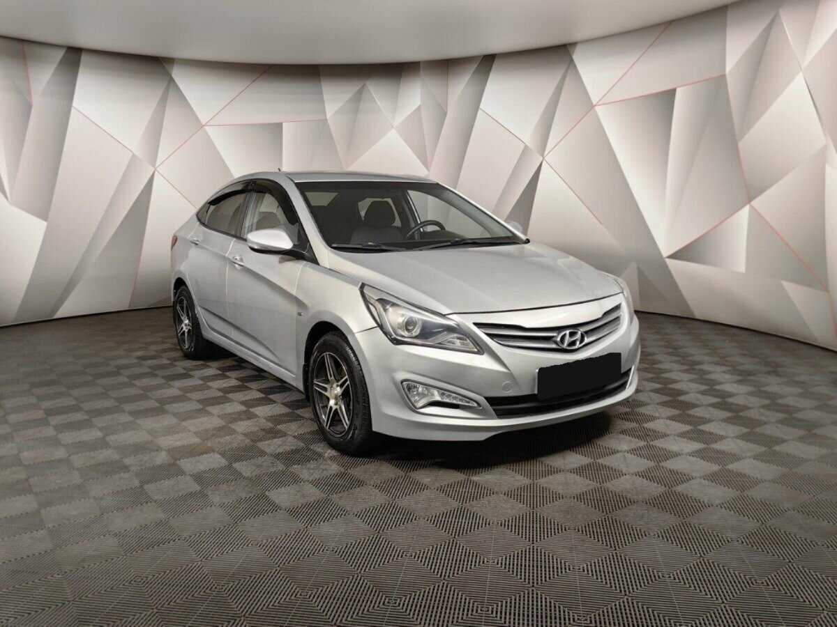 Купить Hyundai Solaris, 2015, 137 375 км, фото №3