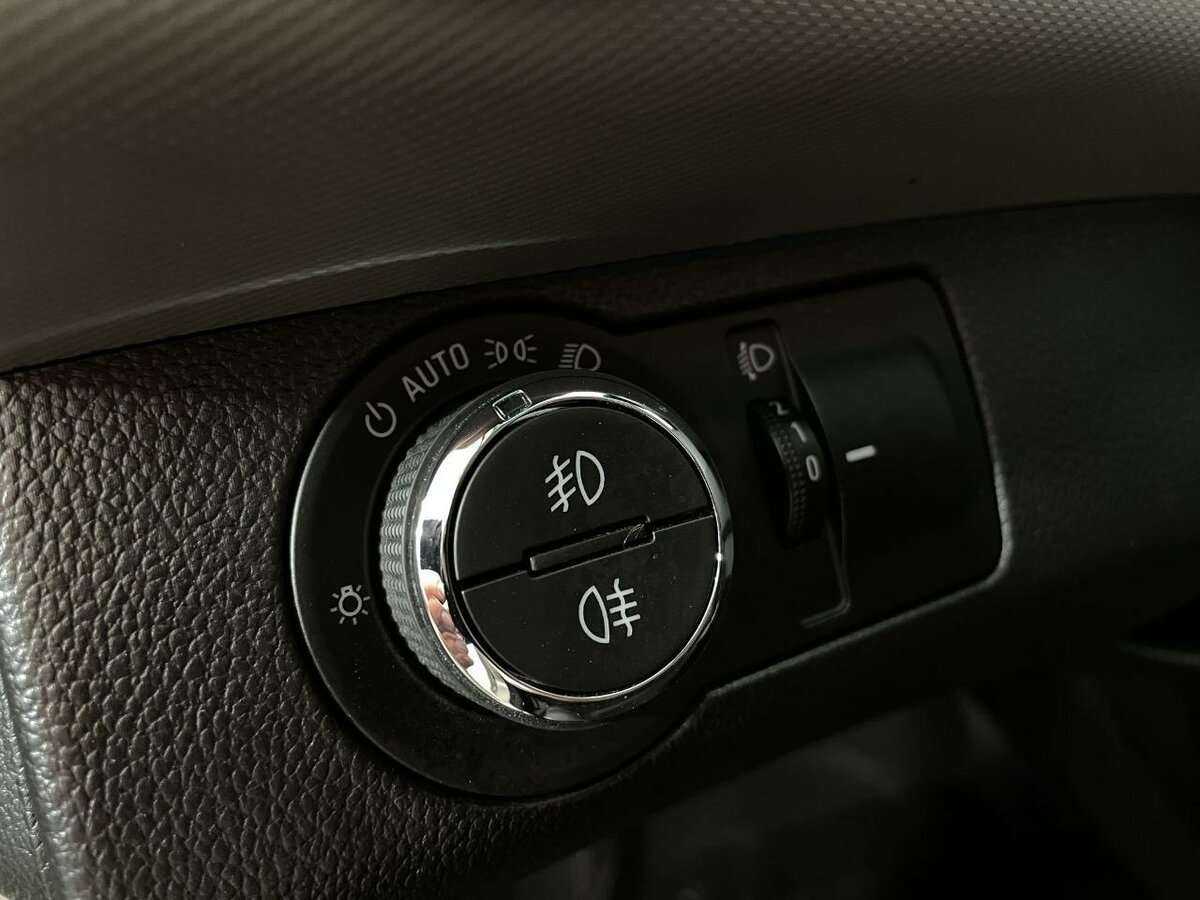 Купить Chevrolet Aveo, 2015, 103 623 км, фото №7