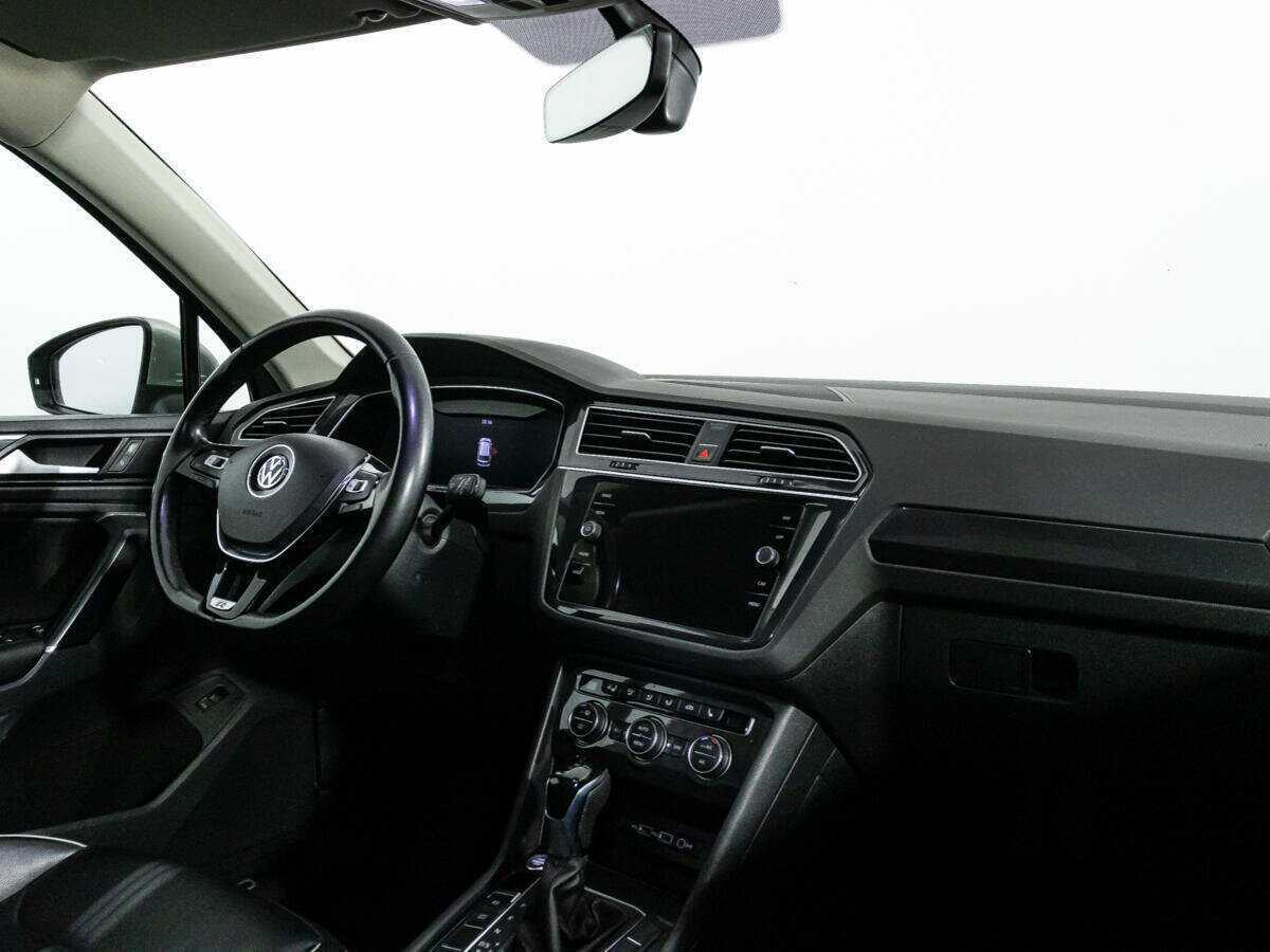 Купить Volkswagen Tiguan, 2018, 193 133 км, фото №9