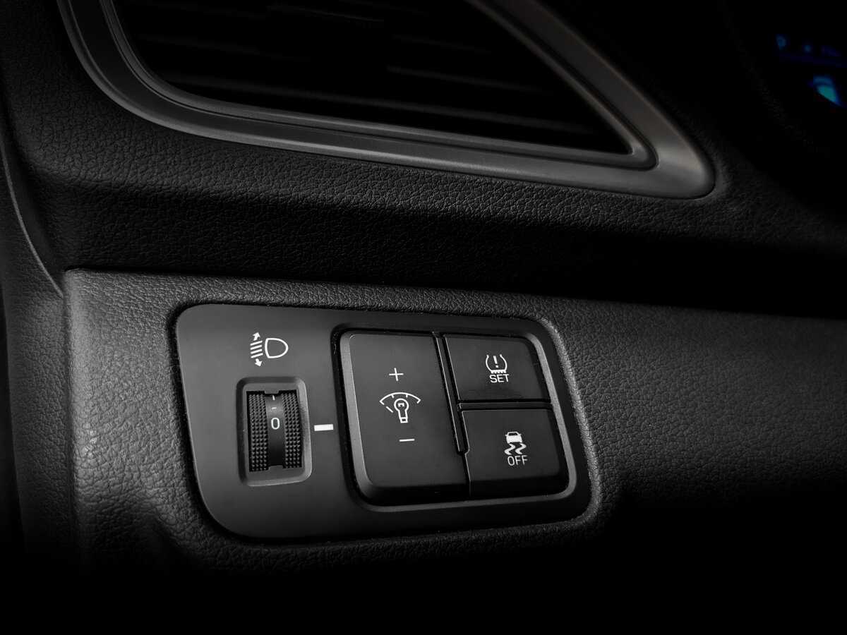 Купить Hyundai Solaris, 2019, 140 722 км, фото №24