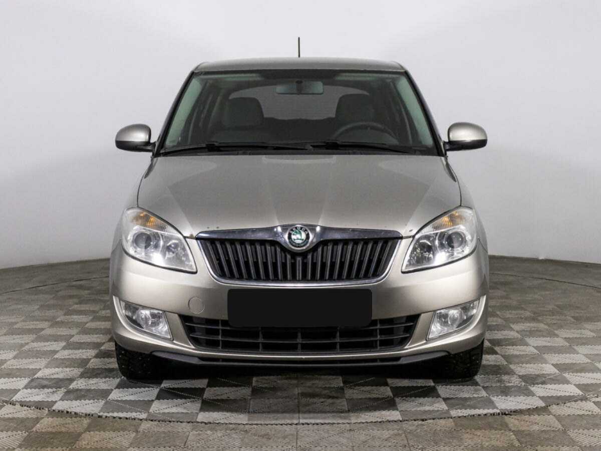 Купить Skoda Fabia, 2012, 184 196 км, фото №2