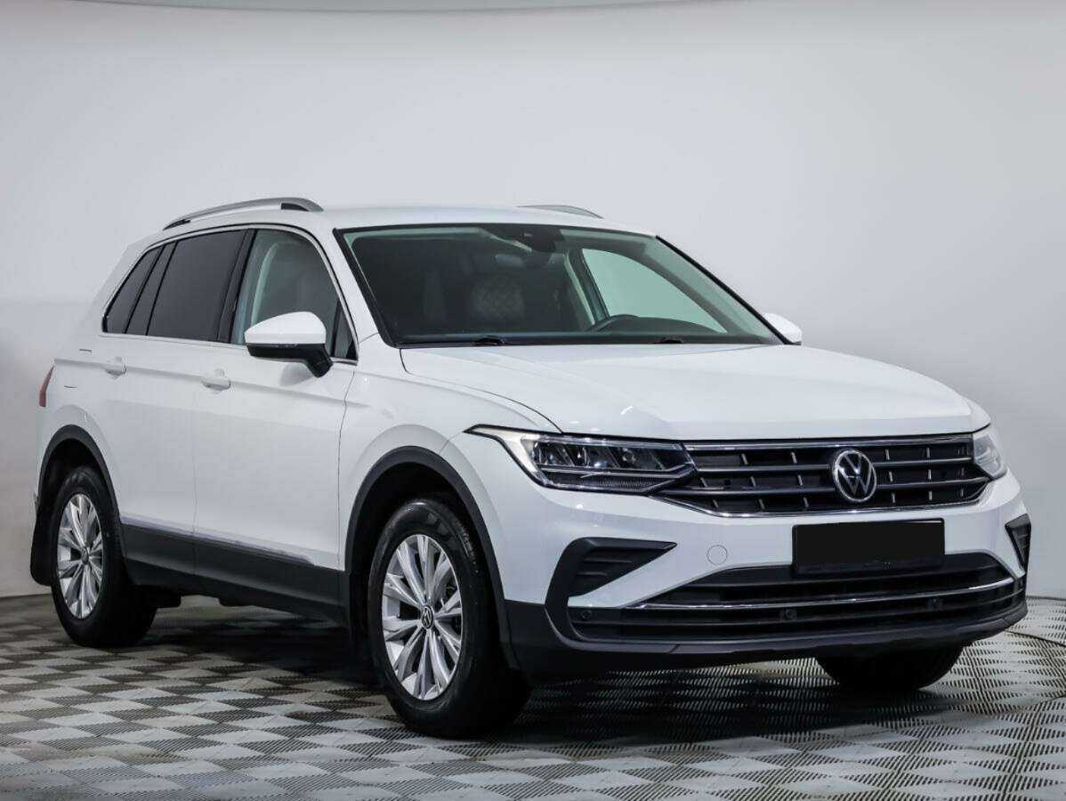 Купить Volkswagen Tiguan, 2020, 45 904 км, фото №2