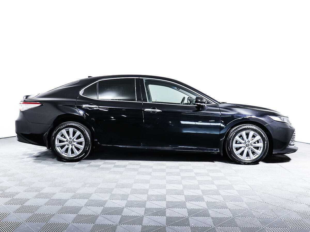 Купить Toyota Camry, 2019, 62 266 км, фото №3