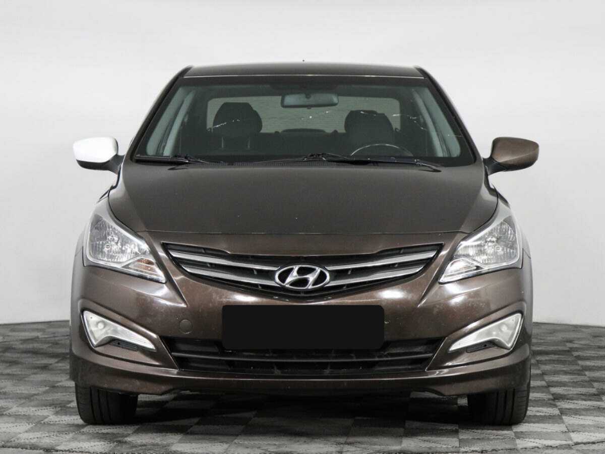 Купить Hyundai Solaris, 2015, 165 748 км, фото №2