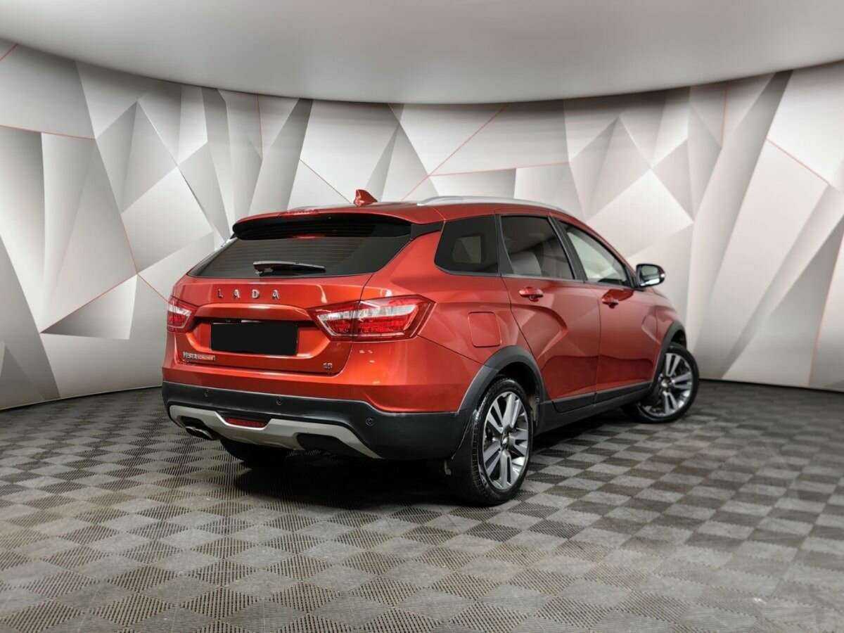 Купить Lada (ВАЗ) Vesta SW Cross, 2019, 72 275 км, фото №2