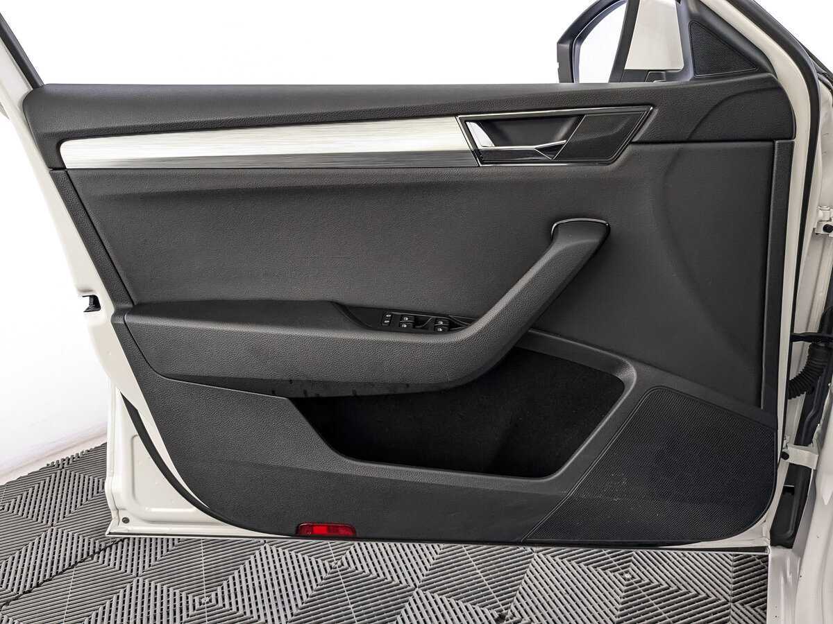 Купить Skoda Superb, 2021, 103 656 км, фото №15