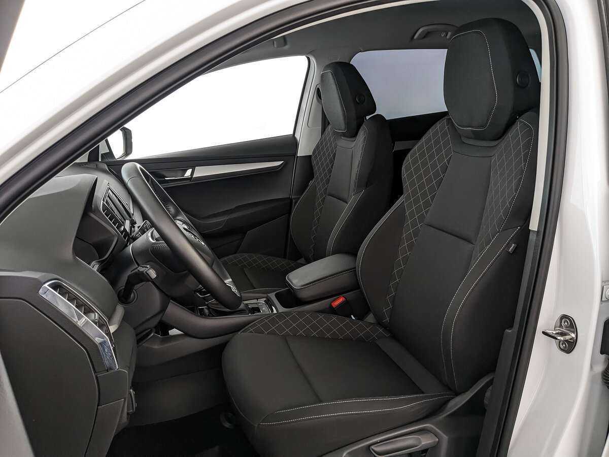 Купить Skoda Karoq, 2022, 40 879 км, фото №16