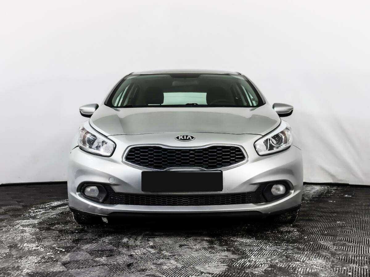 Купить Kia Ceed, 2013, 107 219 км, фото №2