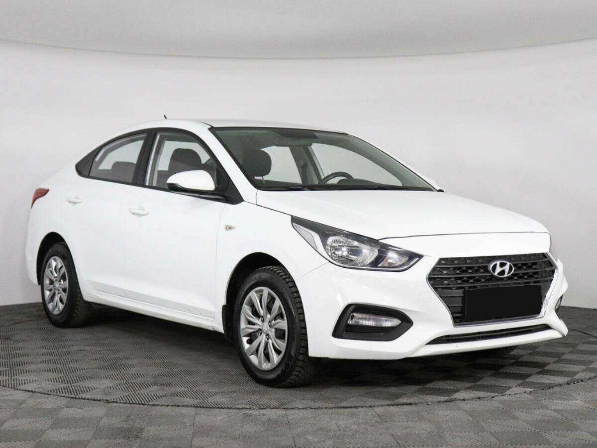 Купить Hyundai Solaris, 2019, 52 919 км, фото №3