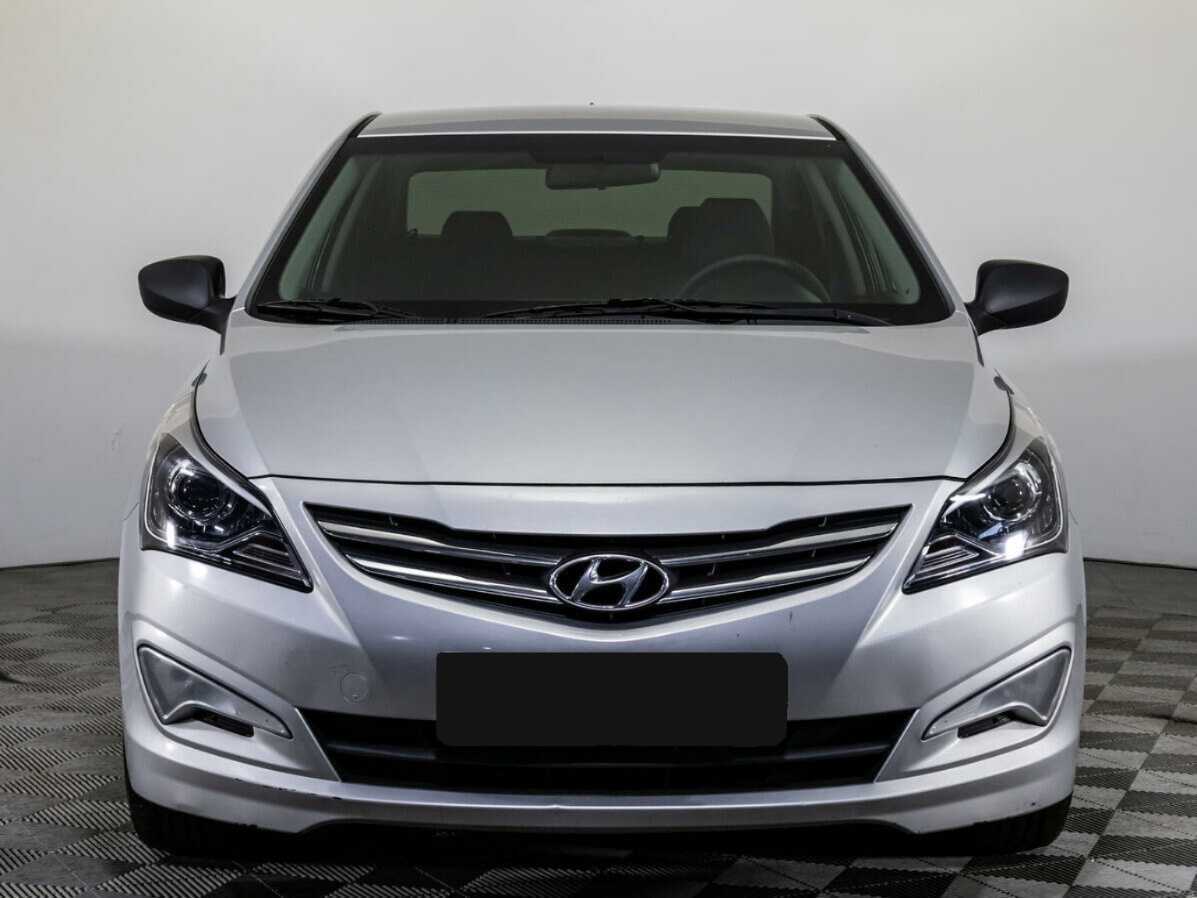 Купить Hyundai Solaris, 2016, 138 824 км, фото №2