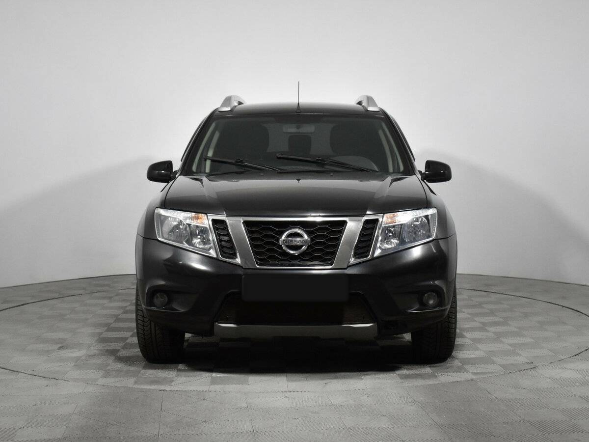 Купить Nissan Terrano, 2014, 189 850 км, фото №2