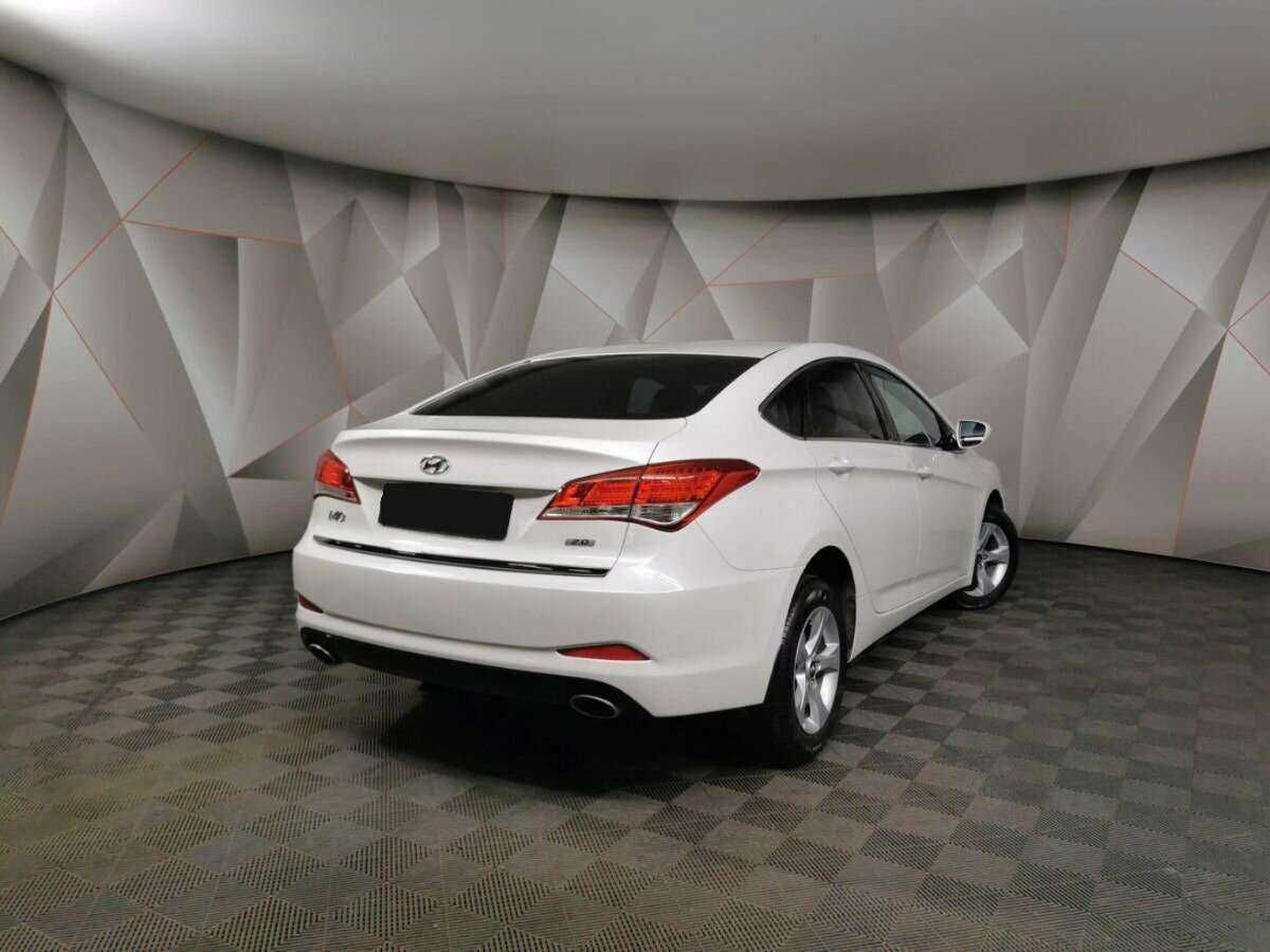 Купить Hyundai i40, 2015, 190 667 км, фото №2