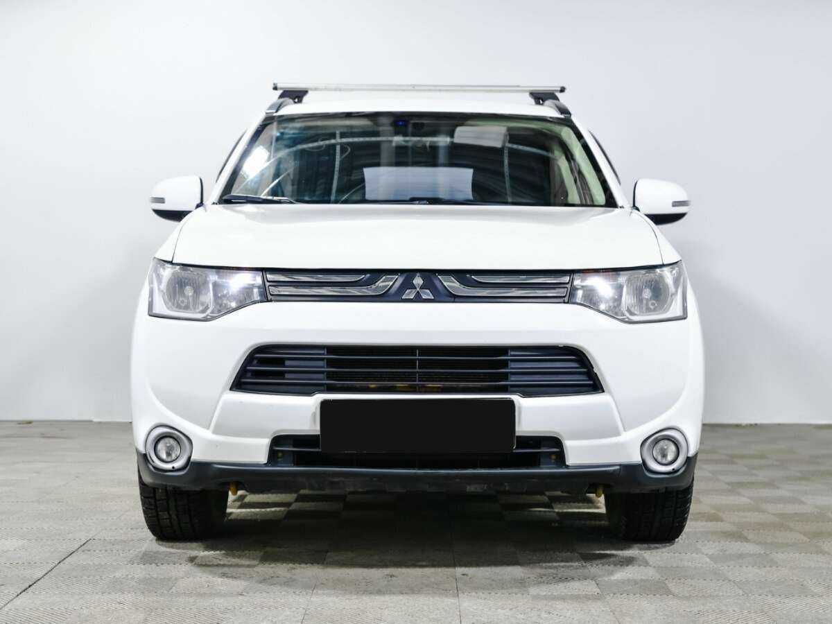 Купить Mitsubishi Outlander, 2013, 167 194 км, фото №2